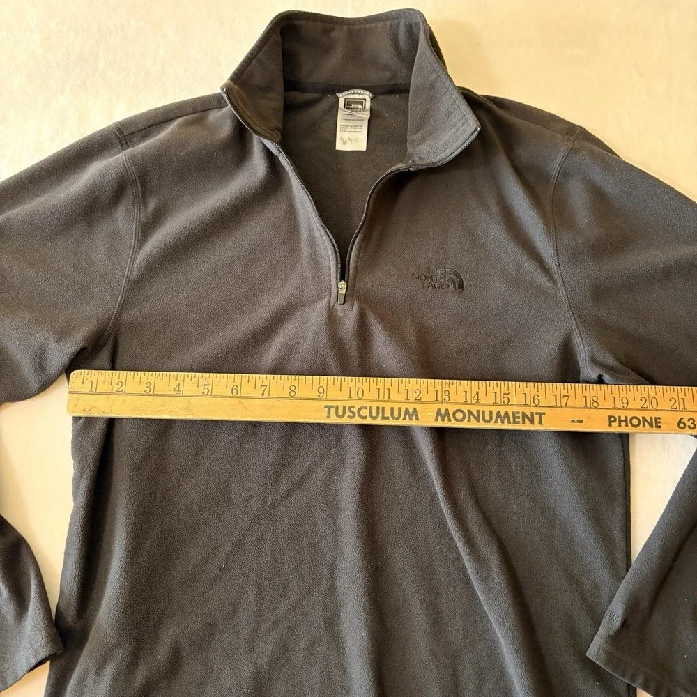 The North Face 1/4 Zip Fleece Mens Medium Black Pullover Logo Outdoor
